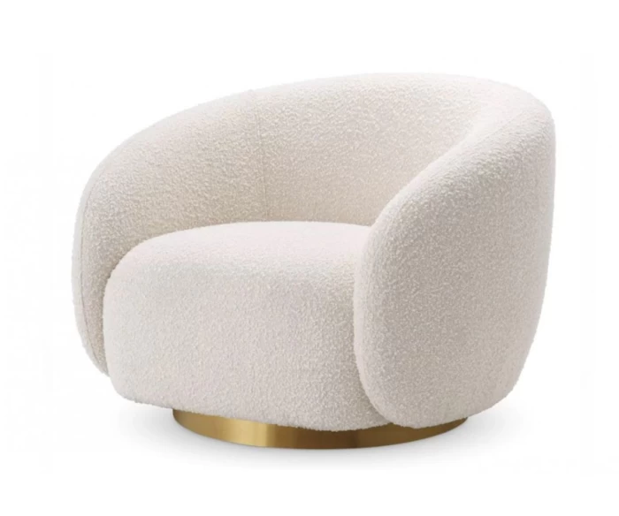 Η πολυθρόνα SEAT είναι ιδανική για όσους αναζητούν περιστρεφόμενες πολυθρόνες σαλονιού με μοντέρνο design και υψηλή ποιότητα κατασκευής. Με ύφασμα μπουκλέ και βάση από ορείχαλκο, συνδυάζει άνεση, λειτουργικότητα και κομψότητα σε κάθε σύγχρονο χώρο.