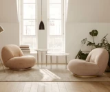 Η πολυθρόνα ZEN είναι ιδανική για όσους αναζητούν μοντέρνες πολυθρόνες με minimal σχεδιασμό και εργονομική άνεση. Με επιλογή σταθερής ή περιστρεφόμενης βάσης και δυνατότητα εξατομίκευσης υφασμάτων, αποτελεί μια ολοκληρωμένη λύση για σύγχρονους οικιακούς και επαγγελματικούς χώρους.