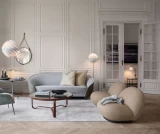 Η πολυθρόνα ZEN είναι ιδανική για όσους αναζητούν μοντέρνες πολυθρόνες με minimal σχεδιασμό και εργονομική άνεση. Με επιλογή σταθερής ή περιστρεφόμενης βάσης και δυνατότητα εξατομίκευσης υφασμάτων, αποτελεί μια ολοκληρωμένη λύση για σύγχρονους οικιακούς και επαγγελματικούς χώρους.