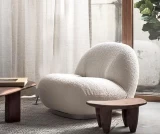 Η πολυθρόνα ZEN είναι ιδανική για όσους αναζητούν μοντέρνες πολυθρόνες με minimal σχεδιασμό και εργονομική άνεση. Με επιλογή σταθερής ή περιστρεφόμενης βάσης και δυνατότητα εξατομίκευσης υφασμάτων, αποτελεί μια ολοκληρωμένη λύση για σύγχρονους οικιακούς και επαγγελματικούς χώρους.